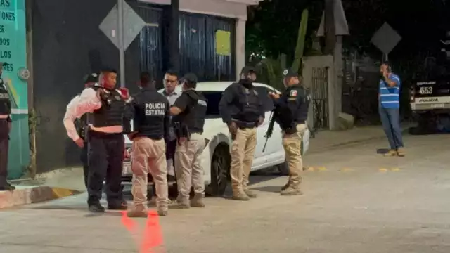 La policía se unió a la búsqueda de los jóvenes, pero sólo capturó a la mitad de los fugitivos