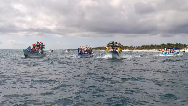 Esta procesión se realiza desde 2003; agradecieron a la Virgen Guadalupana por trabajo y salud