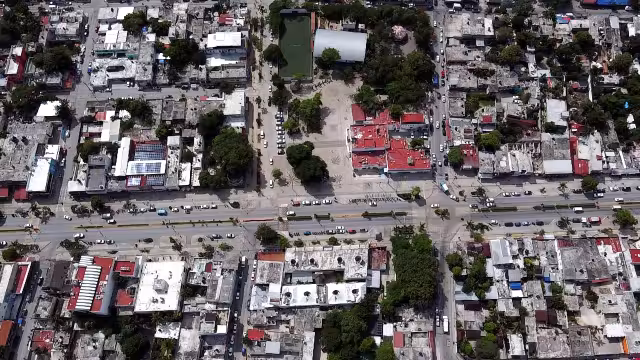 Autoridades frenan boom inmobiliario irregular en Tulum y advierten riesgos a compradores