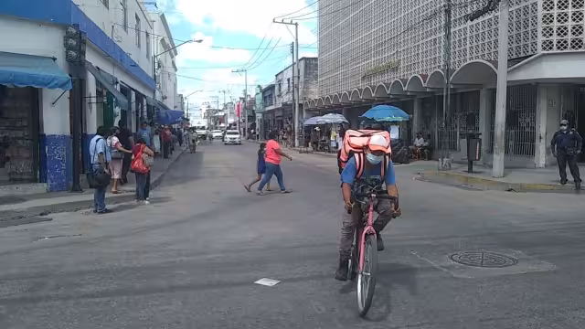 El Centro Histórico de Mérida ya luce sus calles amplias, luego de que sean retirados los maceteros
