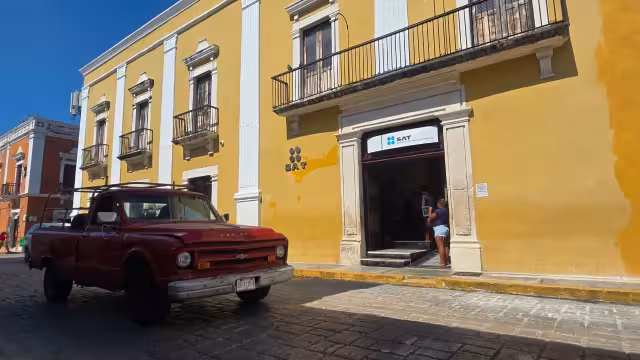 El SAT en Campeche exhorta a presentar la declaración antes del 30 de abril.