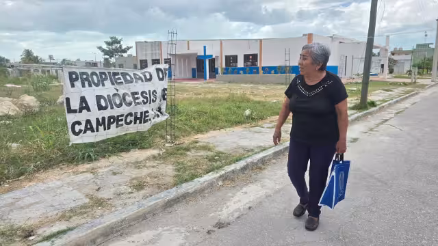 Vecinos de Siglo XXI reclaman terreno comunitario