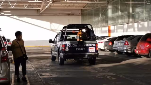 El menor fue trasladado al MP. Foto: Ricardo Jiménez