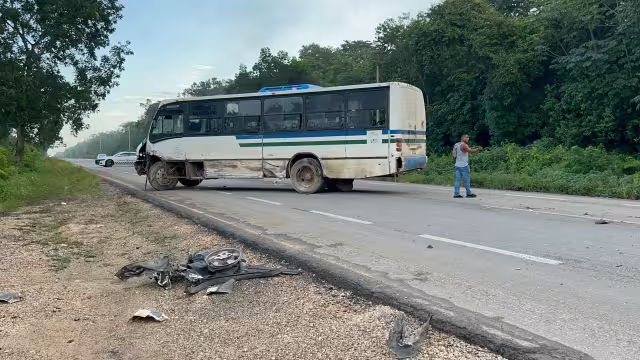 El percance se suscitó en el km 139+400 de la Carretera Federal Reforma Agraria-Puerto Juárez