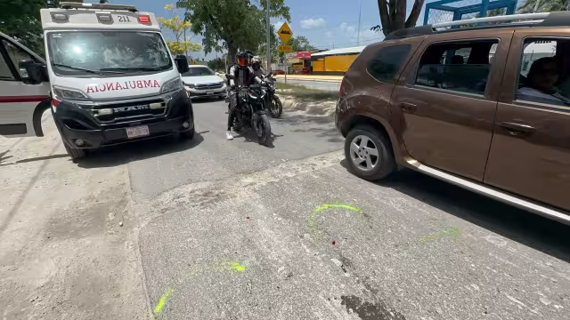Un motociclista resultó herido tras chocar por alcance en la avenida Héroe de Nacozari.