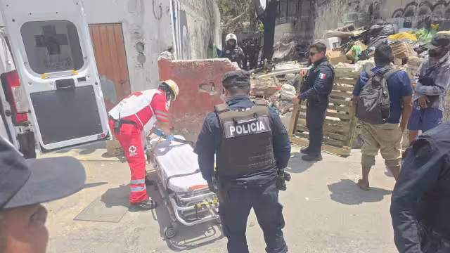 Riña entre personas en situación de calle deja un lesionado en Santa Ana.