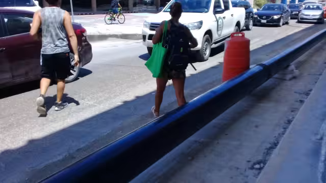Grupo SIMSA no ha cumplido con la obra y solo ha ocasionado que haya tráfico y embotellamientos