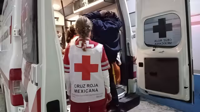 Tanto las menores como los padres vivían en un cuarto lleno de basura y rastros de la droga