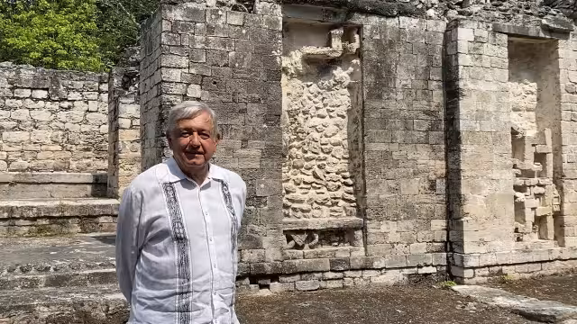 El Presidente acudió a supervisar los avances de obras como el Tren Maya.
