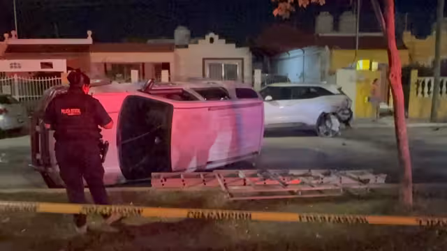 Los agentes acordonaron el área para resguardar la zona y permitir las labores periciales