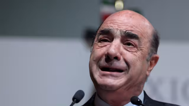 Defensa de Murillo Karam pide amparo para que exfuncionario participe en investigación sobre tortura a 'El Cepillo'