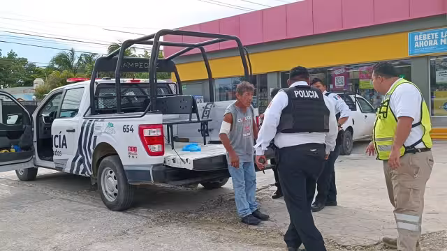 El hombre resultó con lesiones en la espalda, el cuello y los brazos