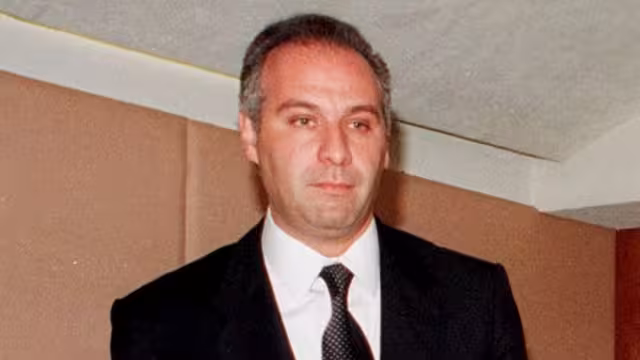 Juan Collado empezó a figurar en la vida política del país desde 2001, cuando defendió al exgobernador Mario Villanueva