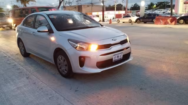 La víctima quedó gravemente herida y tendida e inconsciente frente al Auditorio del Bienestar