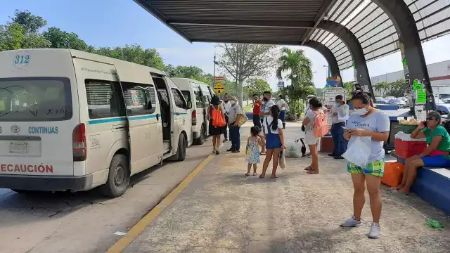 Fueron captados integrantes del sindicato de taxistas "Lázaro Cárdenas del Río"