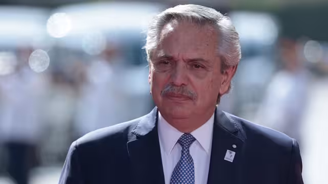 El mandatario argentino reclamó por el “bloqueo” existente hace más de seis décadas contra Cuba