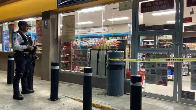 El robo asciende a los mil pesos en el Oxxo de Campeche