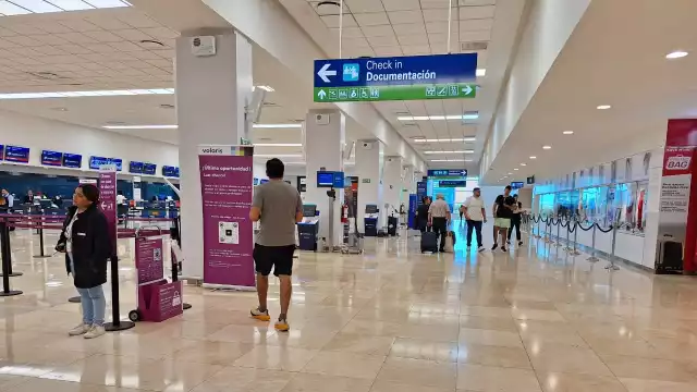 Salieron con retardos de los cinco a los diez y seis minutos.