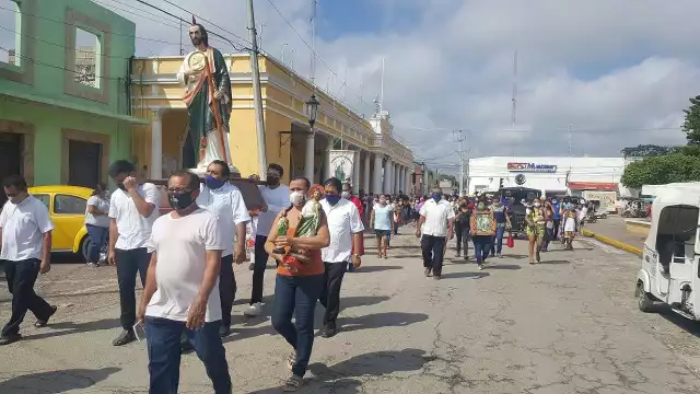Con medidas sanitarias se llevaron a cabo las celebraciones a San Judas Tadeo Foto: Ramón Reyna Fernández