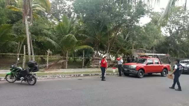 Al lugar llegaron elementos de la policía, así como de la Semefo para recoger el cuerpo