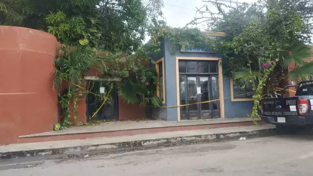Ayer por la tarde se reabrió la vialidad frente al hostal La Catrina de Valladolid