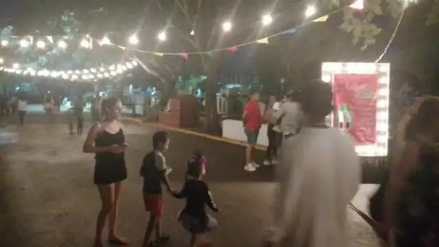 Inician festejos del Día de Muertos en el panteón Los Olivos, en Cancún