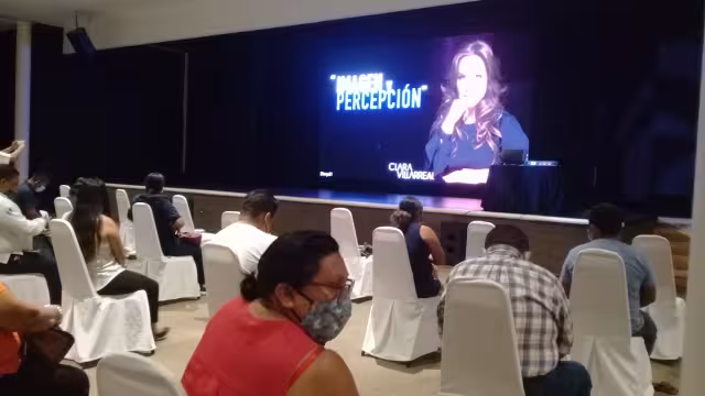 “Va por Quintana Roo” incumple la ley