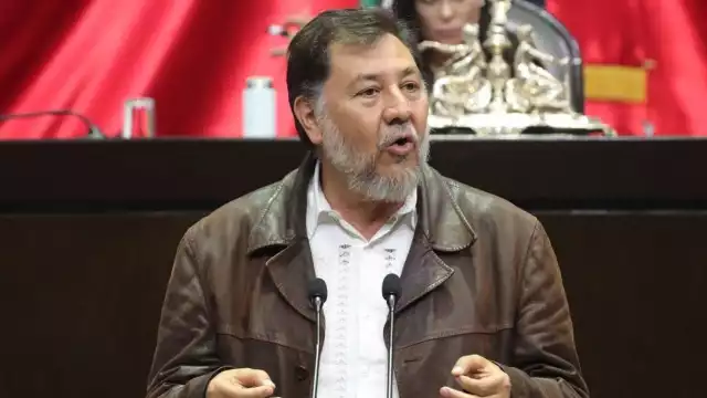 Fernández Noroña denuncia al INE de quererlo sacar de la actividad política