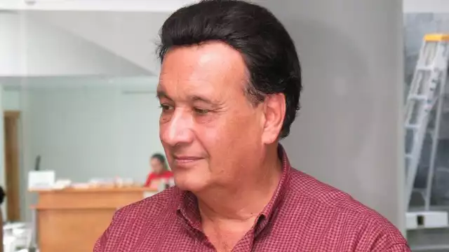 Fallece Gustavo Adolfo Ferrer, voz de 'En familia con Chabelo'