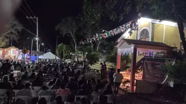 Los fieles cantaron las mañanitas a la Virgen de Guadalupe