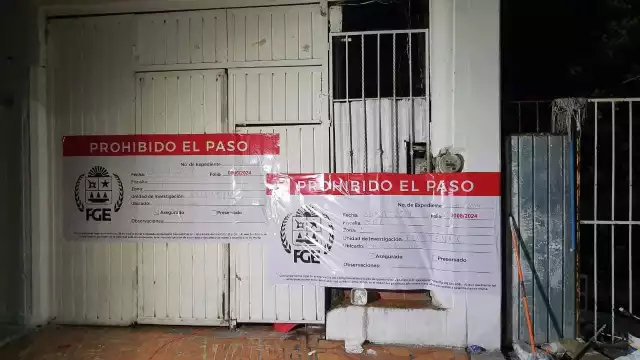 Luego de una hora, se colocaron sellos para asegurar el inmueble, mismo que continuará bajo investigaciones.