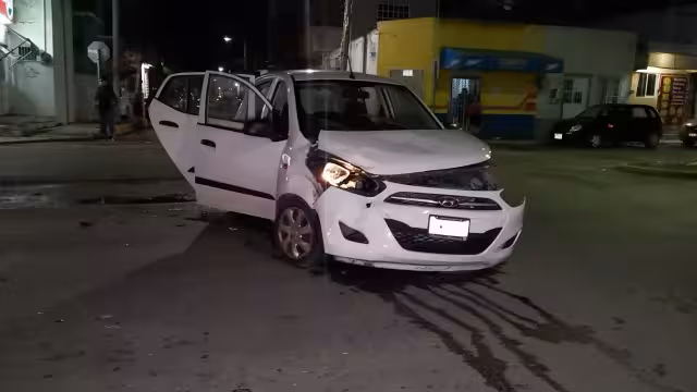 Un menor de aproximadamente 8 años de edad, resultó con golpes en diferentes partes del cuerpo