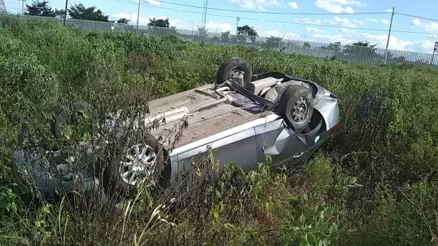Los turistas resultaron con ligeros golpes