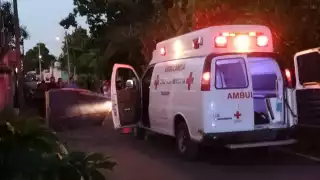 Una persona pierde la vida de manera  instantánea cuando esté sufre una volcadura con su moto taxi