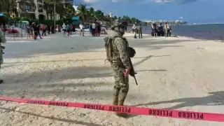 Estaba conviviendo con sus amigos