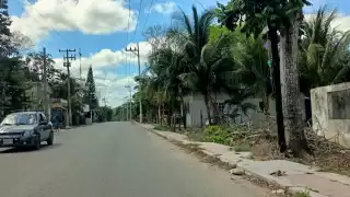 Comunidad de Lázaro Cárdenas, harta de los apagones; exigen a la CFE atención