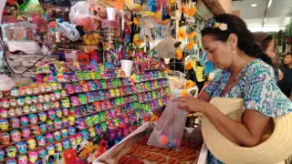 Pequeños comerciantes de Yucatán prevén alza de hasta 40% en ventas por celebraciones del Día de Muertos