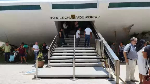 Comunas comparecerán esta semana ante el Poder Legislativo Comunas comparecerán esta semana ante el Poder Legislativo
