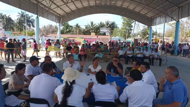 Uno de los temas principales es la recaudación del impuesto de saneamiento que se cobra en el puerto