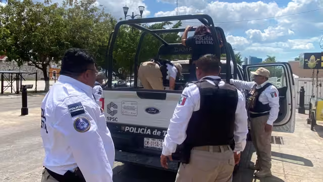 Mujer conocida como “La Negra” fue detenida en el centro de Campeche.