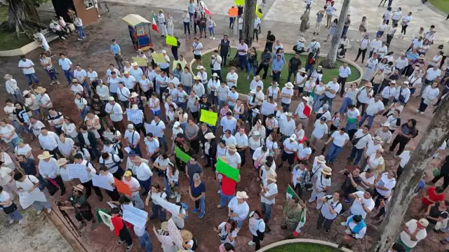 Marchan en Chetumal para exigir paz