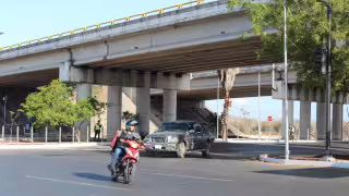 Inauguran el paso superior vehicular City Center en Mérida para agililzar el tránsito de los autos