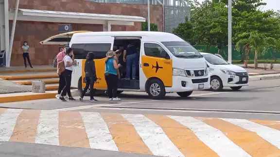 Algunos turistas preguntan sobre las playas públicas del estado Algunos turistas preguntan sobre las playas públicas del estado