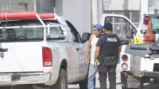 Detienen a supuestos empleados de la CFE por robo de medidores de luz en Campeche