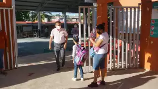 La Secretaría de Salud en Campeche no ha emitido ningún comunicado donde emitan alguna medida restrictiva respecto a la viruela símica