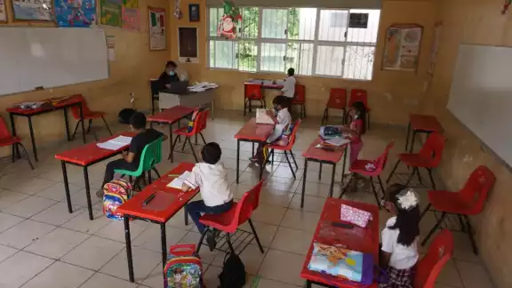 Las clases se reanudarán de manera presencial en todos los planteles educativos Las clases se reanudarán de manera presencial en todos los planteles educativos