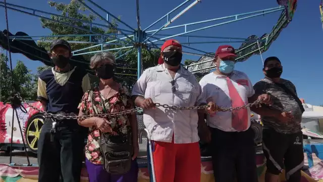 Los manifestantes piden a la Gobernadora que se les designen recursos públicos para la reparación de los juegos mecánicos