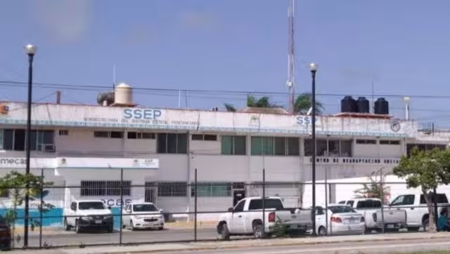 El empresario incumplió con las medidas cautelares impuestas al retirarse el brazalete; estaba en Tulum