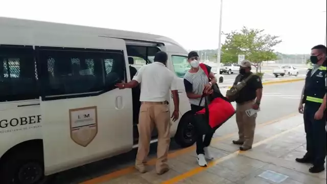 El joven colombiano estuvo detenido una semana en el INM, mismo tiempo en el que su documentación había vencido