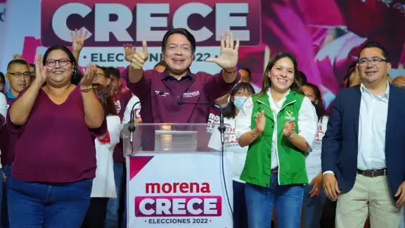 Marío Delgado, presidente de Morena, celebró los resultados preliminares de los comicios de este 5 de junio. Foto: Twitter